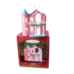 NOS Vintage Hallmark 1999 Barbie Dream House Keepsake Ornament QX18047 Pink Rare